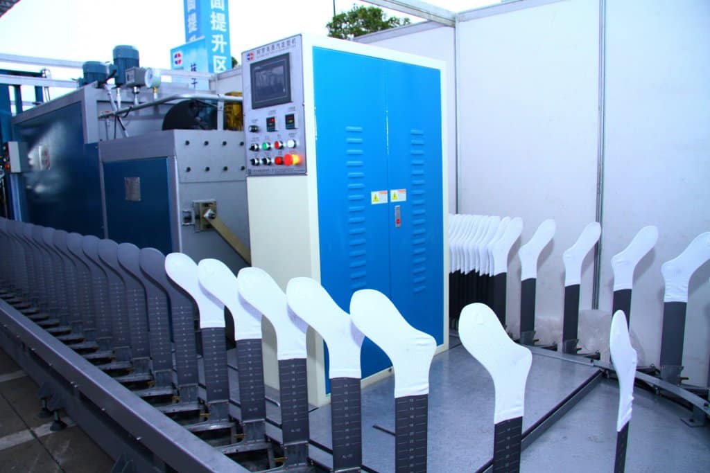 What Are Cycling Compression Socks How Is It Different From Ordinary Socks