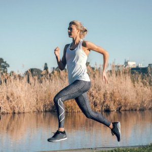 Why Do You Wear Compressed Tights for Running?